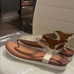 Elegant Cream and Brown Women's Sandals